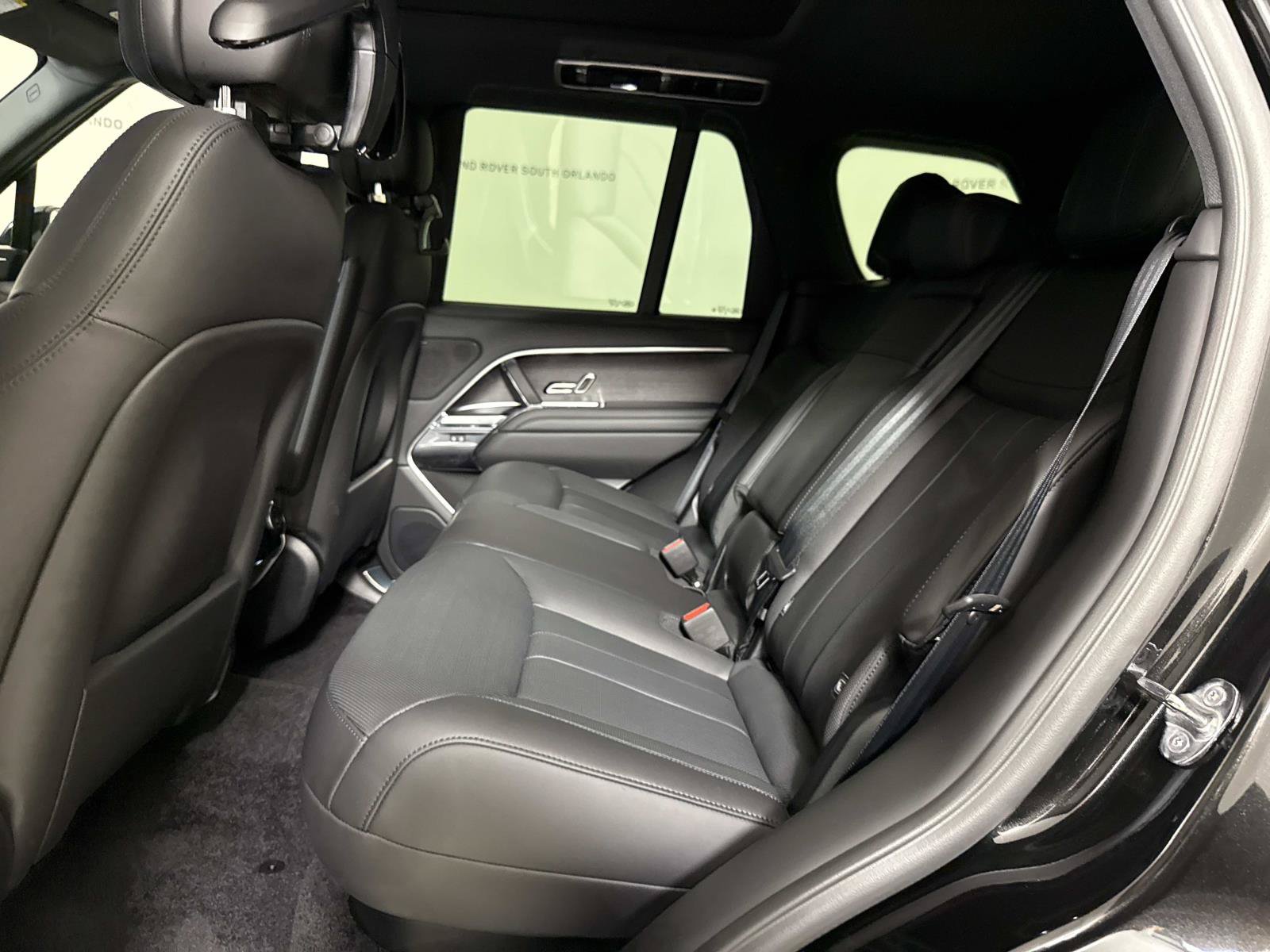 New 2027 Land Rover Range Rover SE AWD/4WD image 14