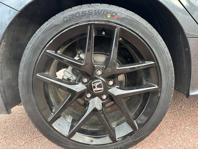 Used 2025 Honda Civic Sport image 28