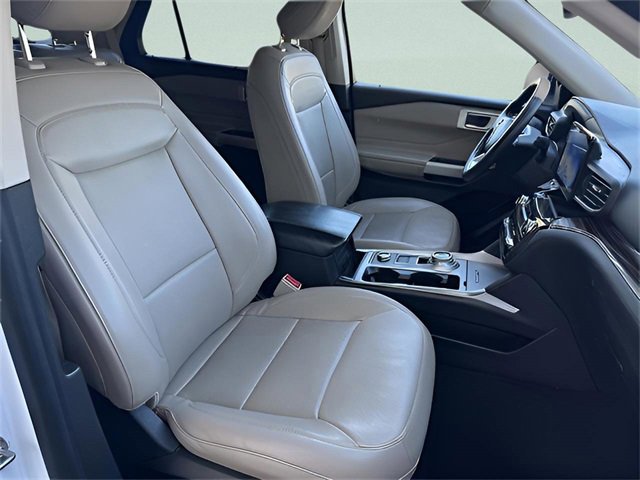 Used 2023 Ford Explorer Limited image 14