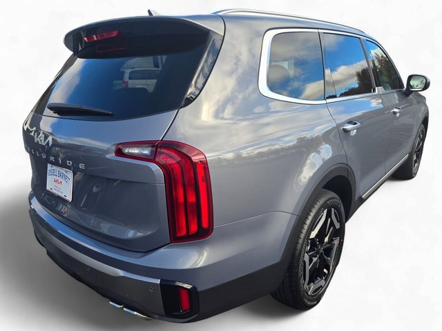 New 2025 Kia Telluride S image 14