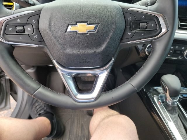 Used 2024 Chevrolet Trax LT w/ Driver Confidence Package FWD image 13