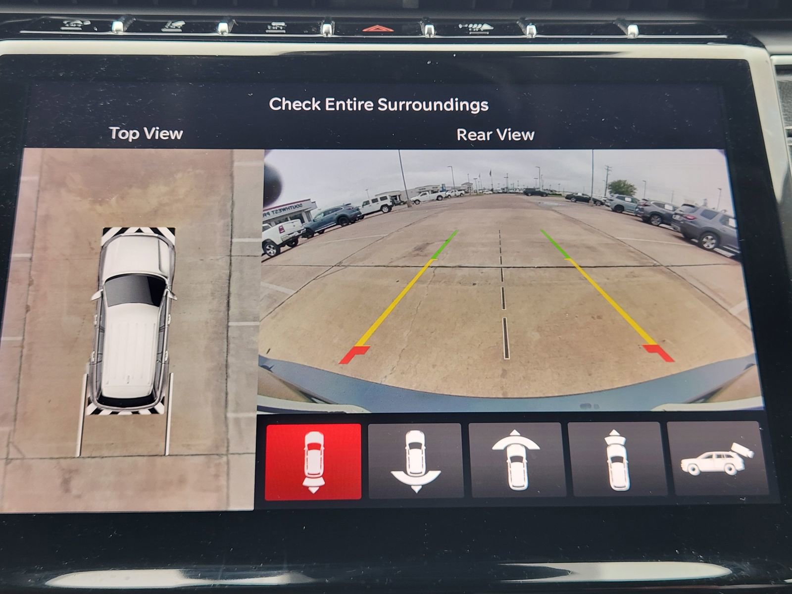 Used 2021 Jeep Grand Cherokee L Limited w/ Luxury Tech Group II image 19