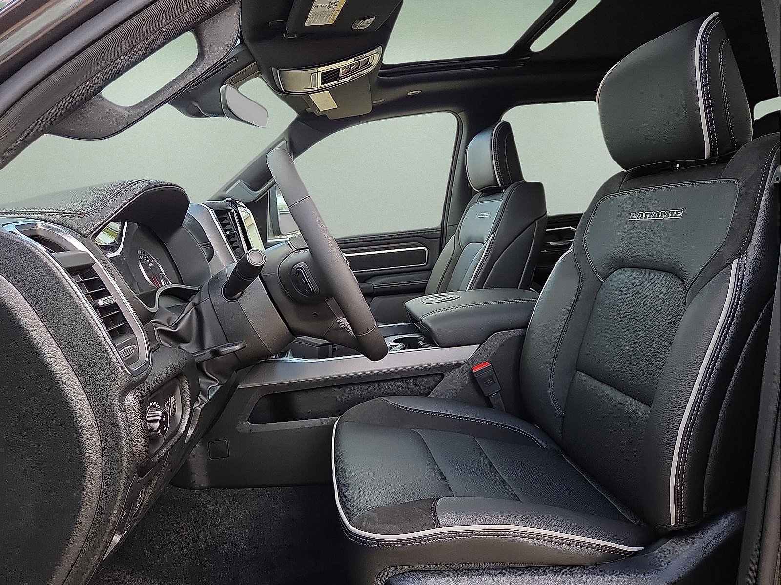 New 2026 RAM 1500 Laramie w/ Laramie Southwest Edition image 14