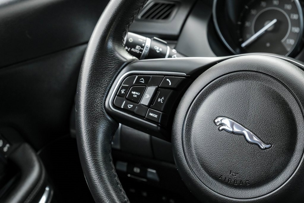 Used 2020 Jaguar E-PACE image 22