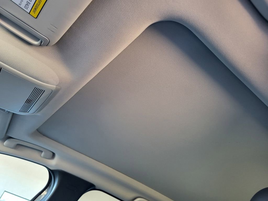 Used 2025 MAZDA CX-50 AWD 2.5 S w/ Weather Package image 23