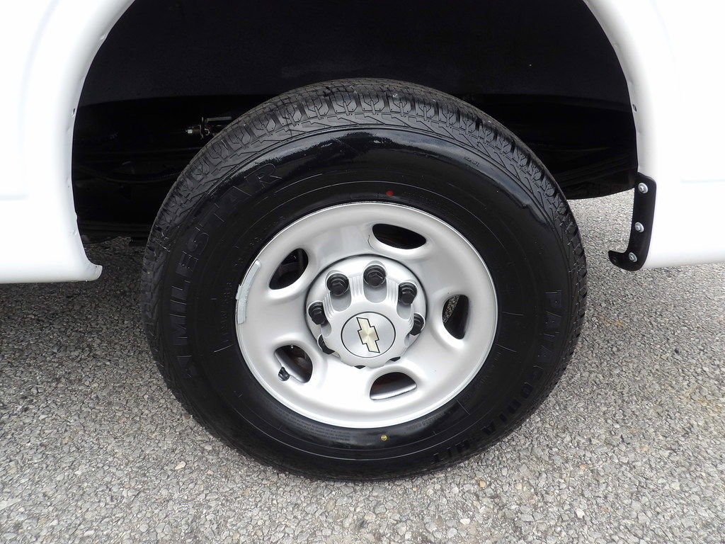 Used 2023 Chevrolet Express 2500 Extended w/ Driver Convenience Package RWD image 47