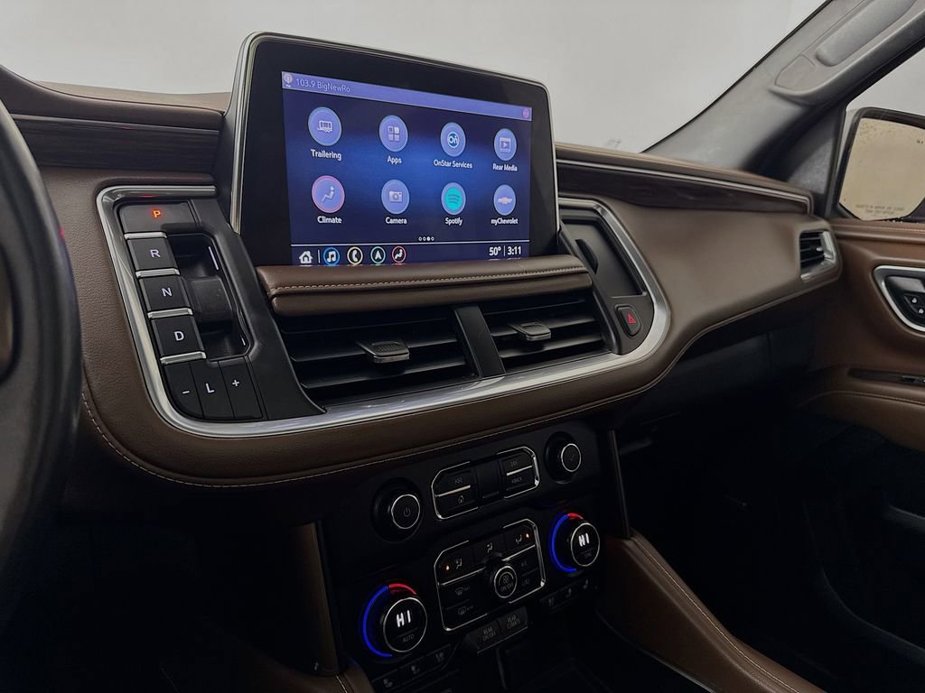 Used 2021 Chevrolet Tahoe High Country w/ Premium Package image 16