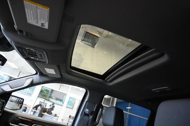 New 2026 Chevrolet Silverado 1500 LT Trail Boss w/ LT Trail Boss Premium Package AWD/4WD image 20