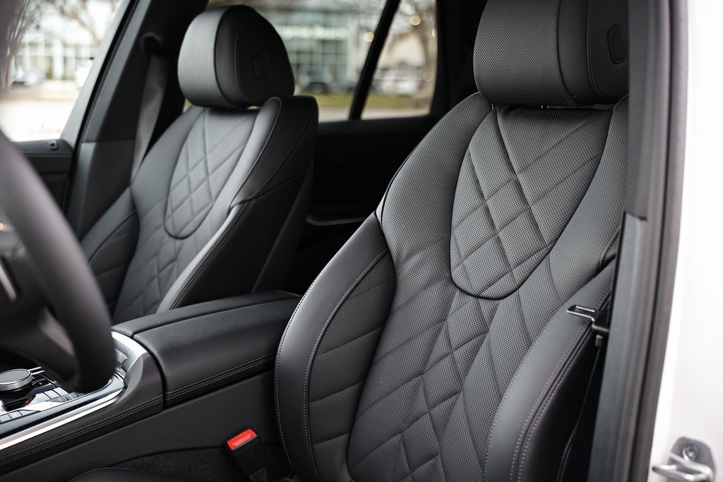 New 2026 BMW X5 xDrive40i w/ M Sport Package image 22