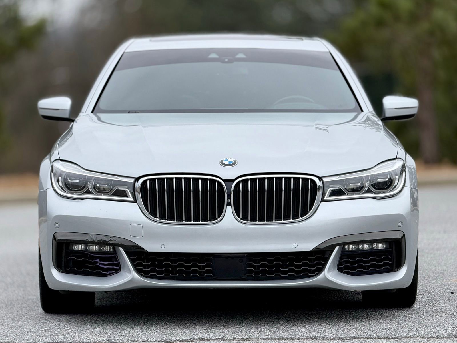 Used 2018 BMW 750i xDrive video 2