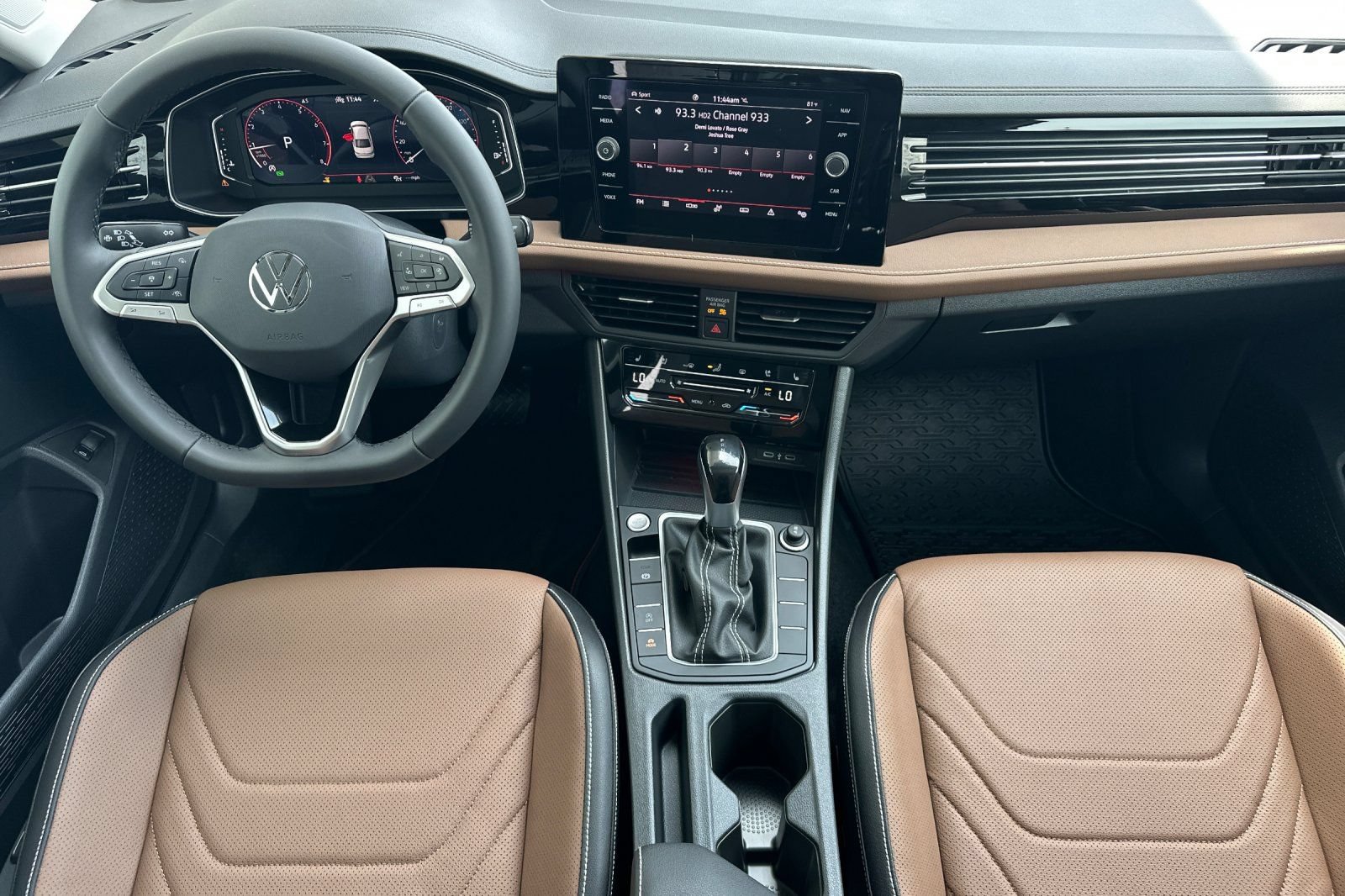 New 2026 Volkswagen Jetta SEL FWD image 11