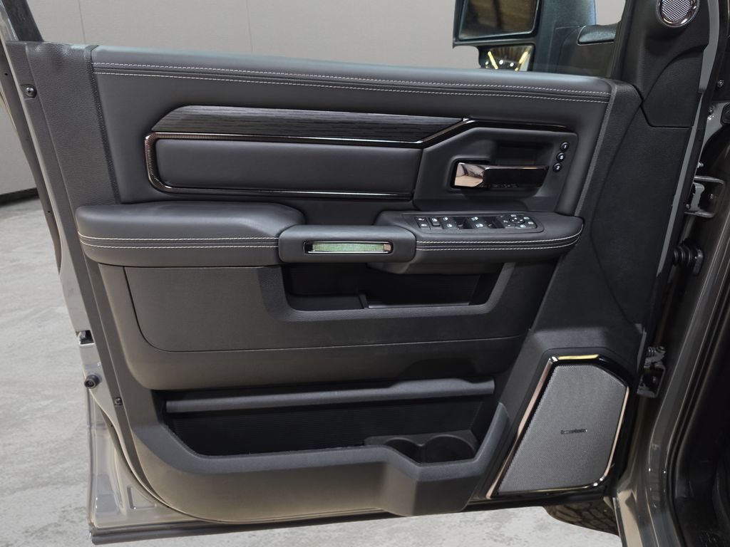 New 2027 RAM 2500 Rebel w/ Rebel Level 2 Equipment Group AWD/4WD image 14