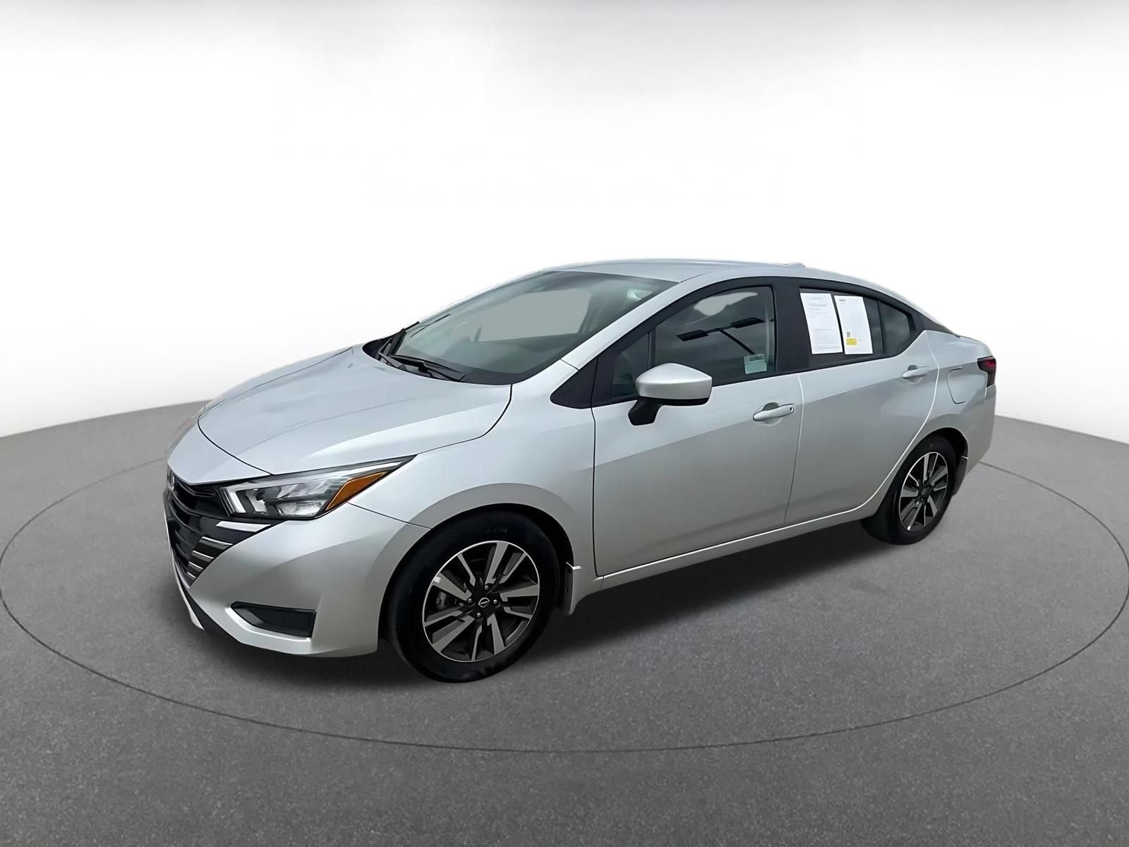 Used 2025 Nissan Versa SV w/ Trunk Package FWD image 8