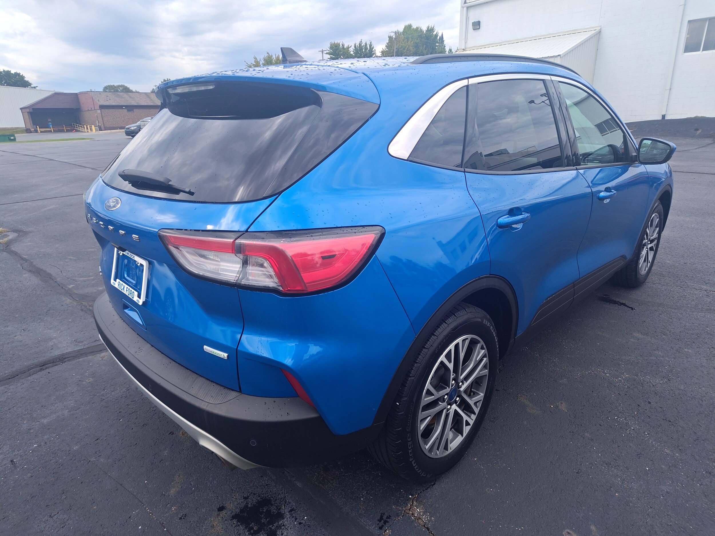 Used 2020 Ford Escape SEL FWD image 3
