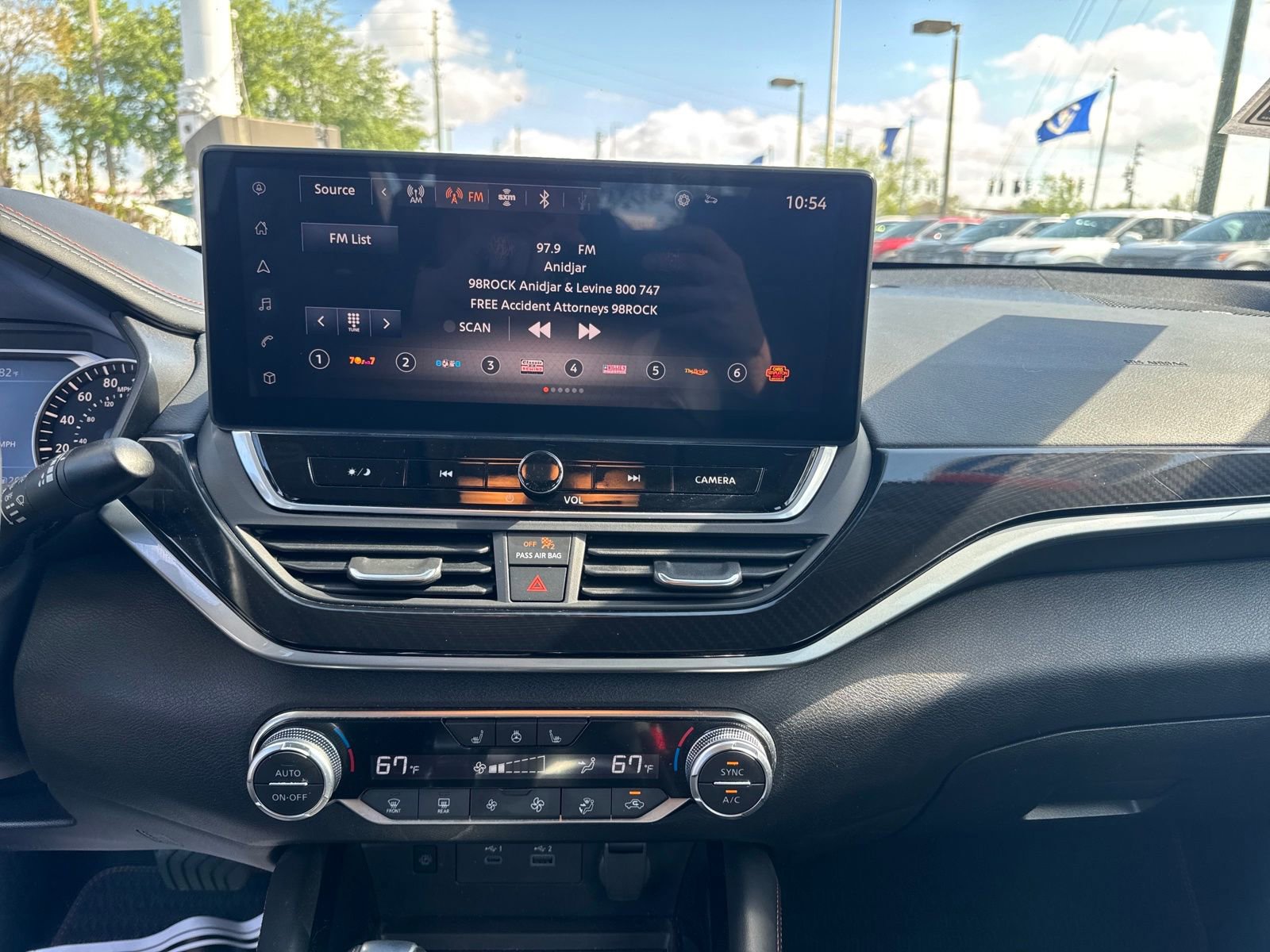 Certified 2024 Nissan Altima 2.0 SR image 18