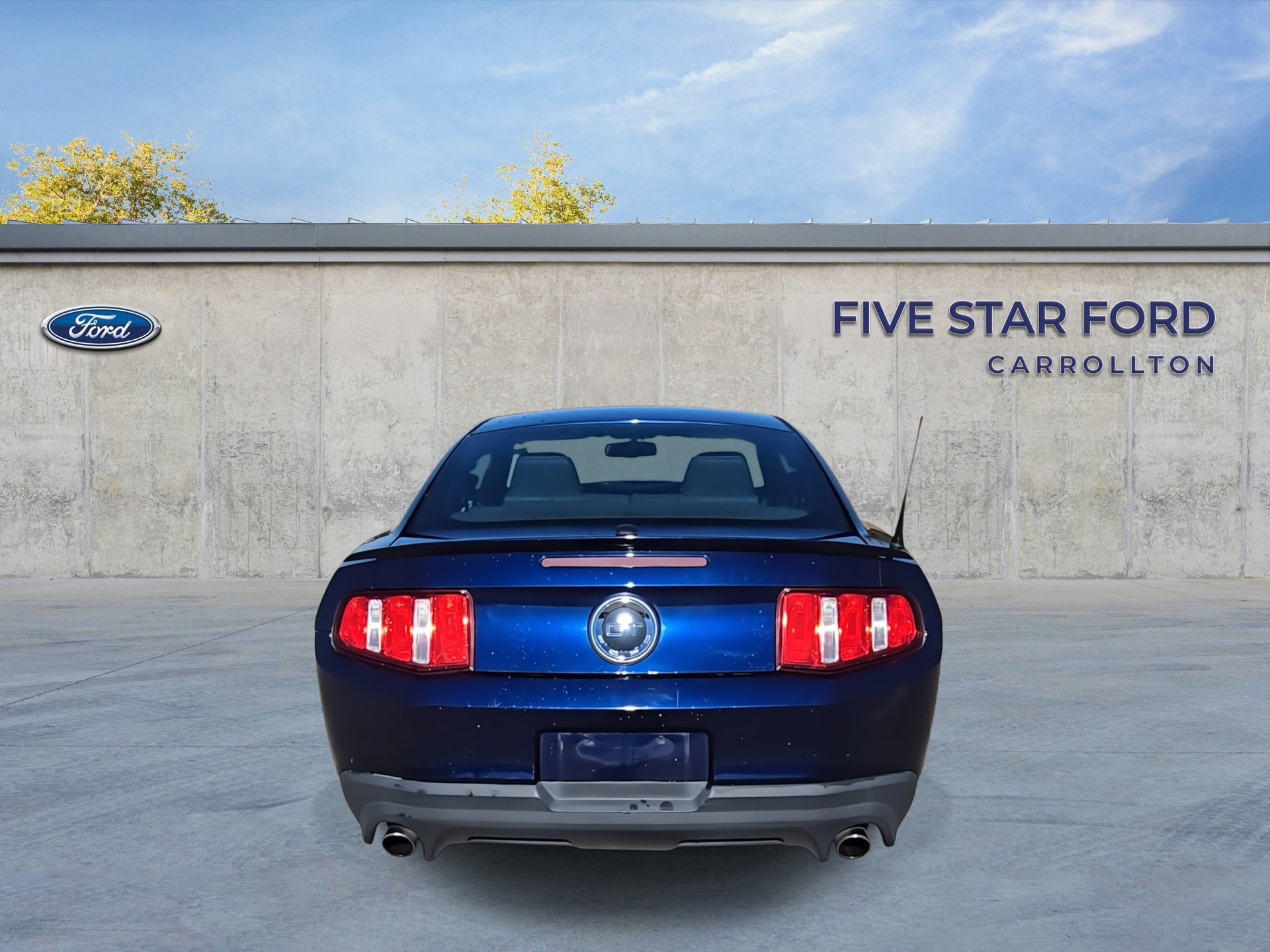 Used 2012 Ford Mustang GT Premium w/ HID Headlamps & Security Pkg image 8