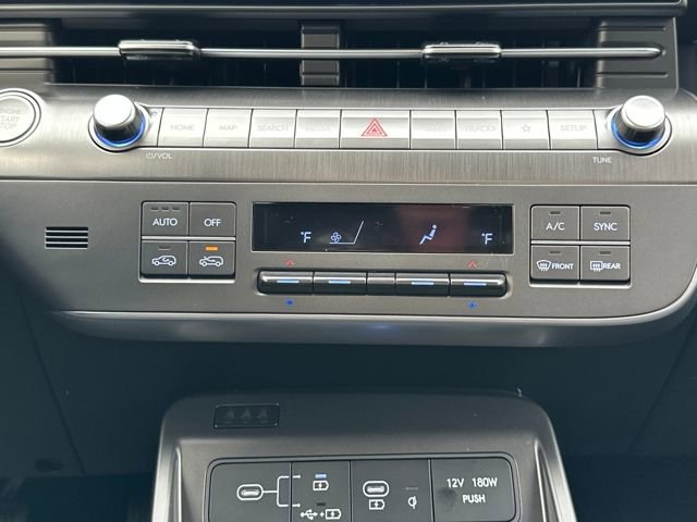 New 2026 Hyundai Kona SEL Premium AWD/4WD image 13