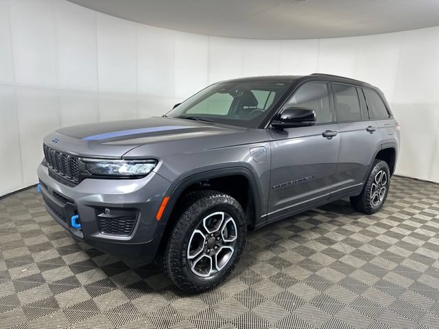 Used 2022 Jeep Grand Cherokee Trailhawk AWD/4WD image 8