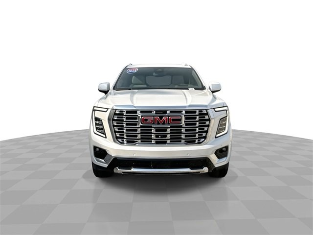 New 2025 GMC Yukon Denali w/ Sun & Power Step Package image 3
