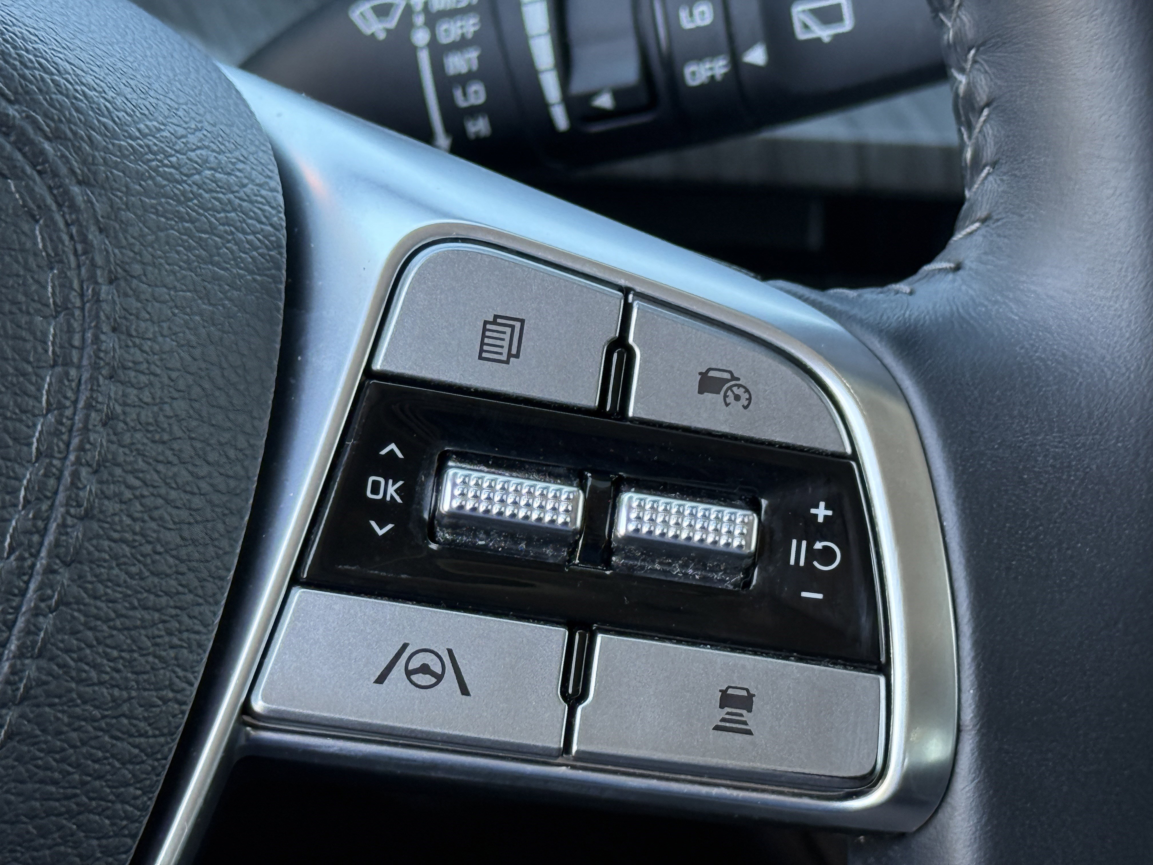 Certified 2024 Kia Telluride SX image 20