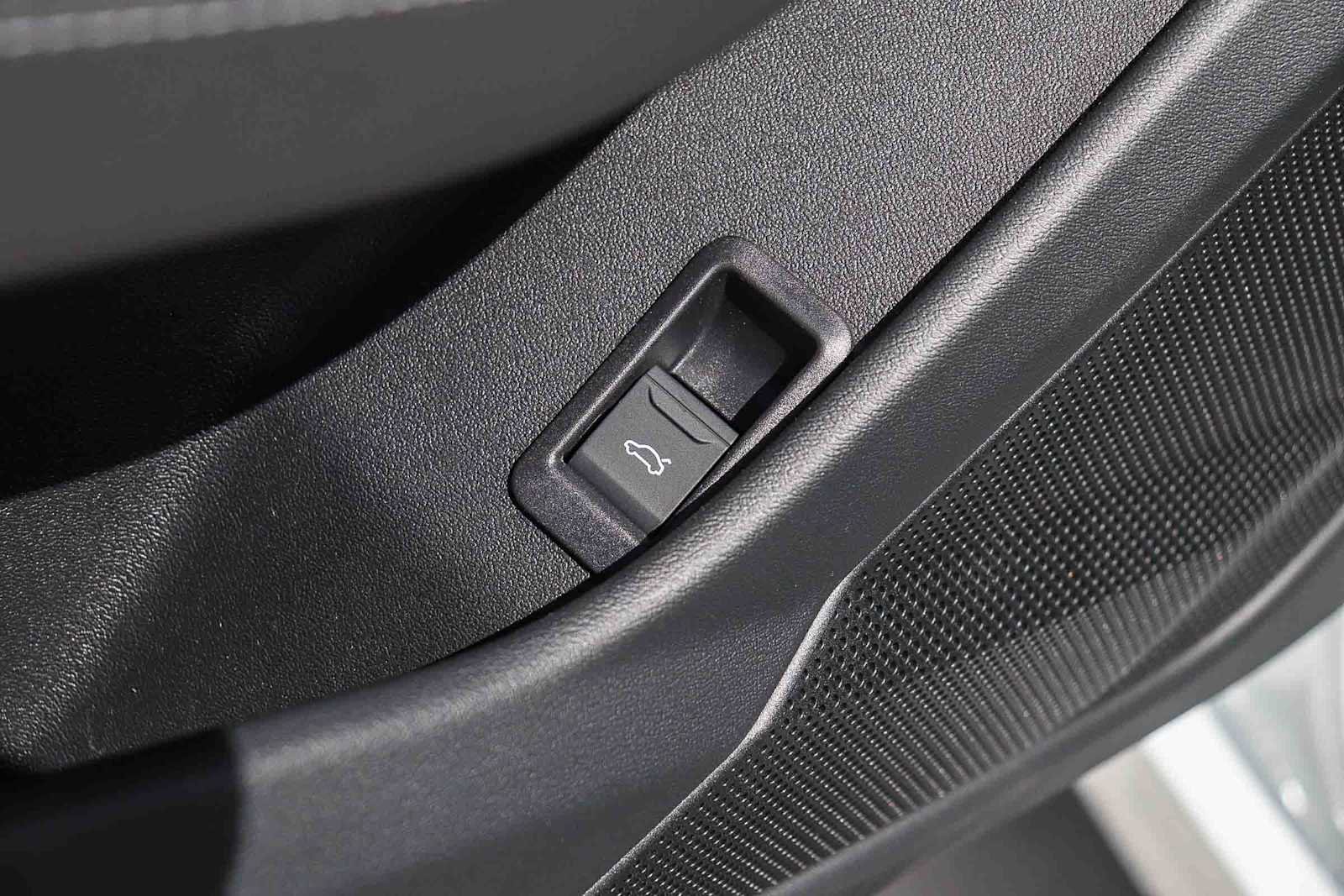 New 2026 Audi A6 Premium image 27