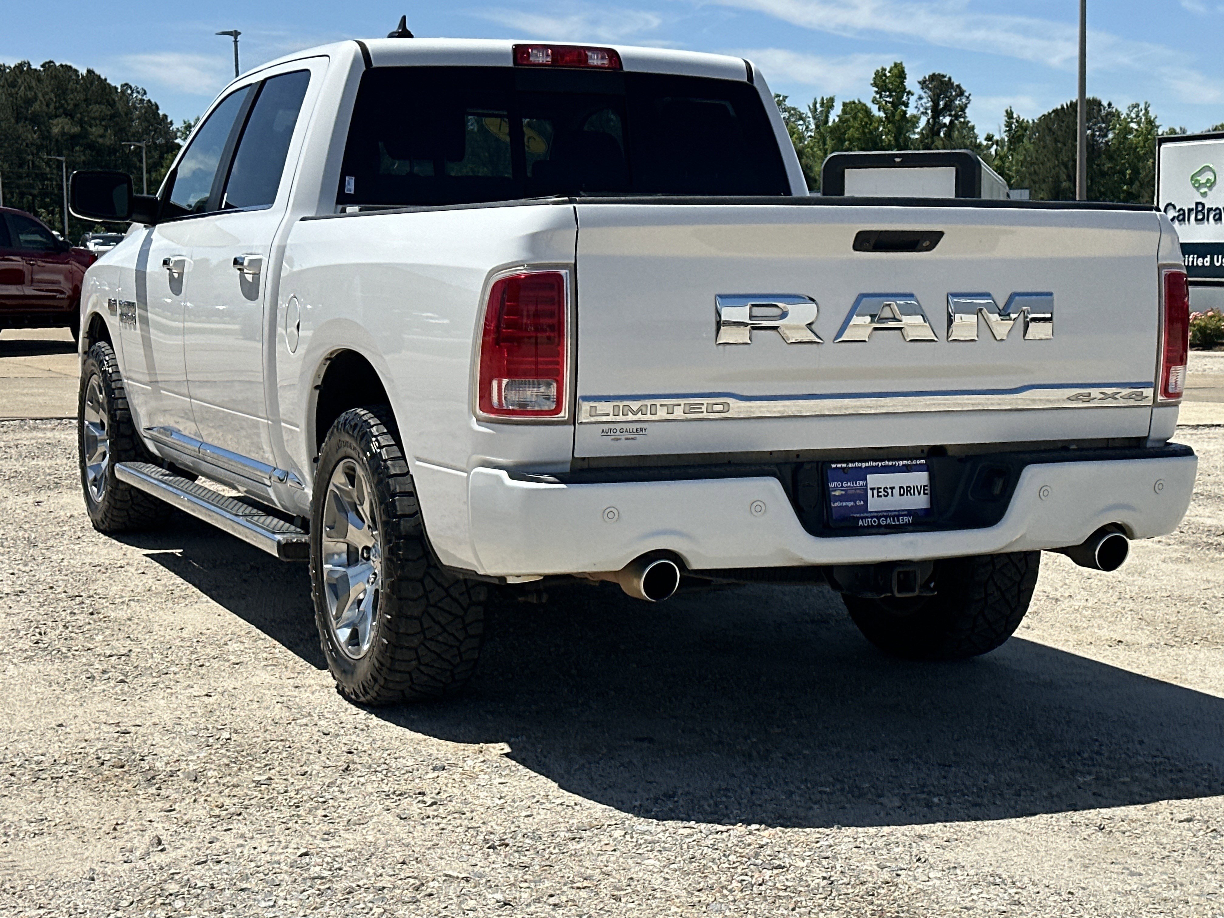 Used 2017 RAM 1500 Limited AWD/4WD image 8