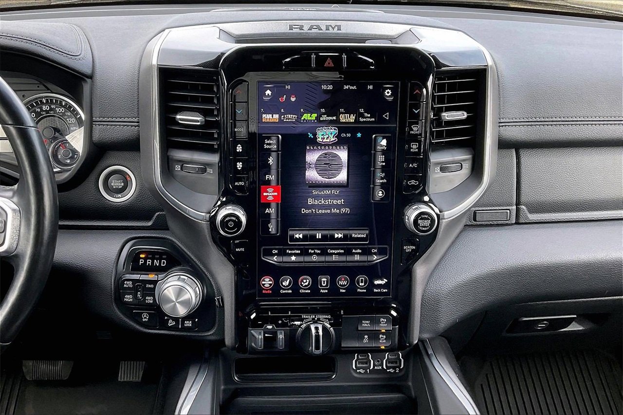 Certified 2021 RAM 1500 Laramie image 13