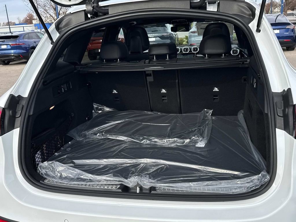 New 2026 Mercedes-Benz GLC 300 4MATIC image 6