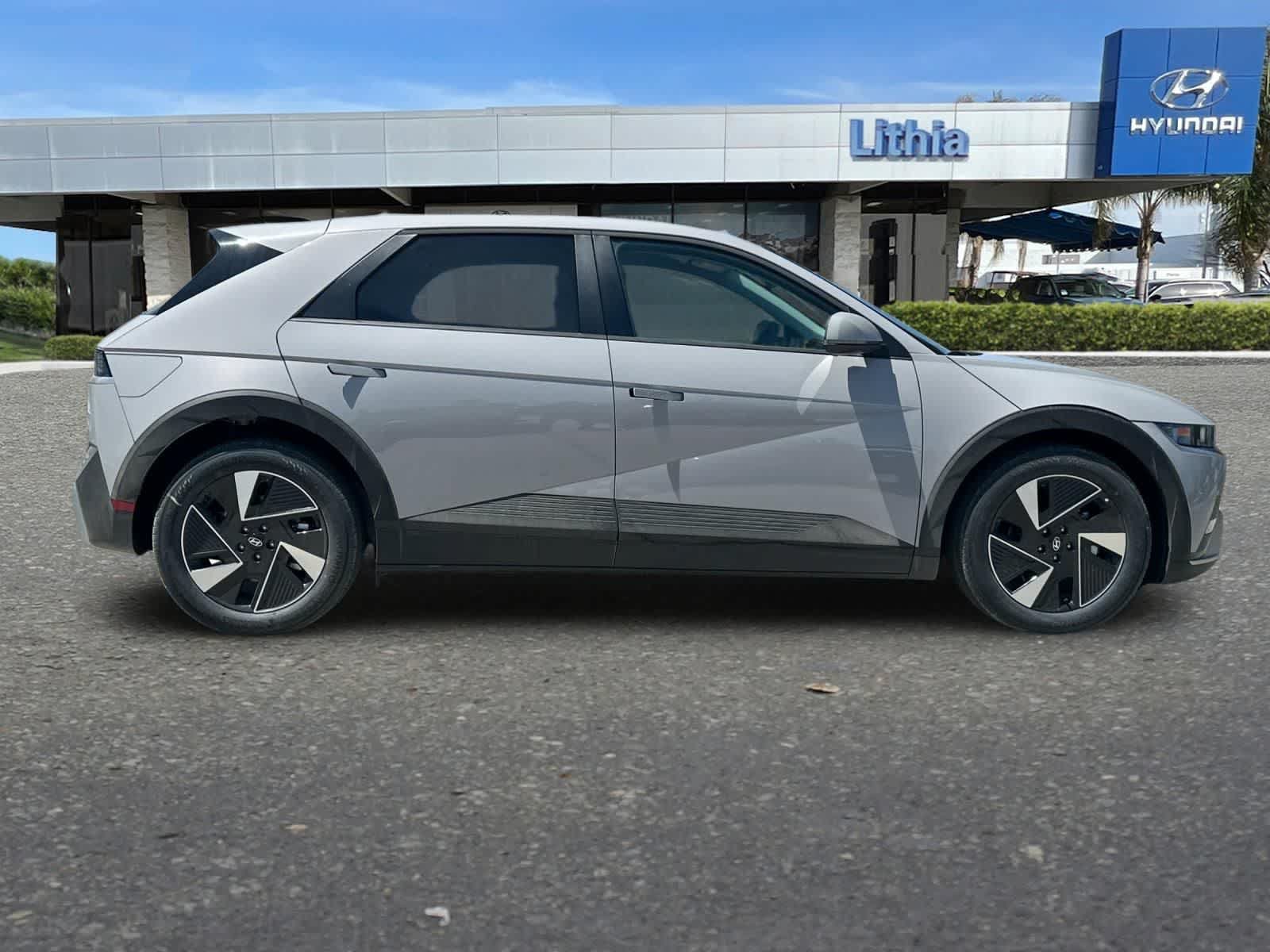 New 2026 Hyundai Ioniq 5 SE RWD image 6