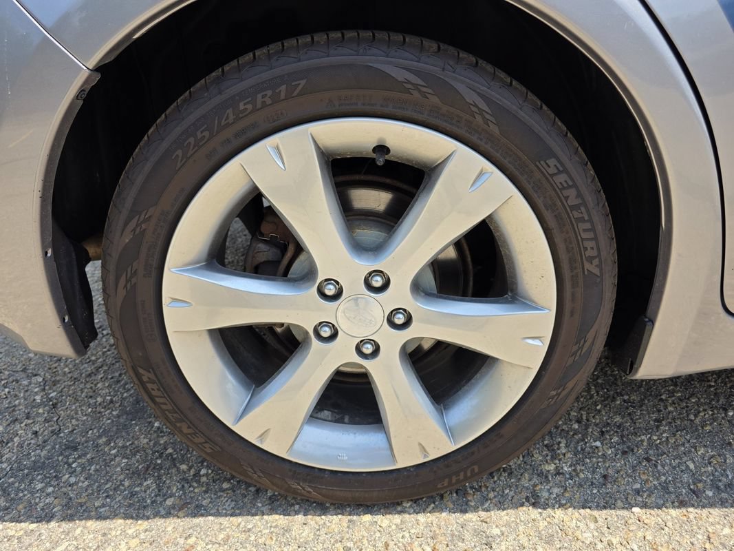 Used 2010 Subaru Impreza Outback Sport AWD/4WD image 40