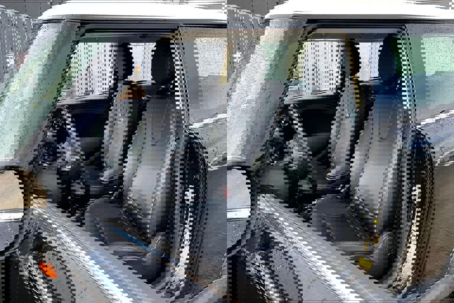 Used 2012 MINI Cooper Hardtop image 7