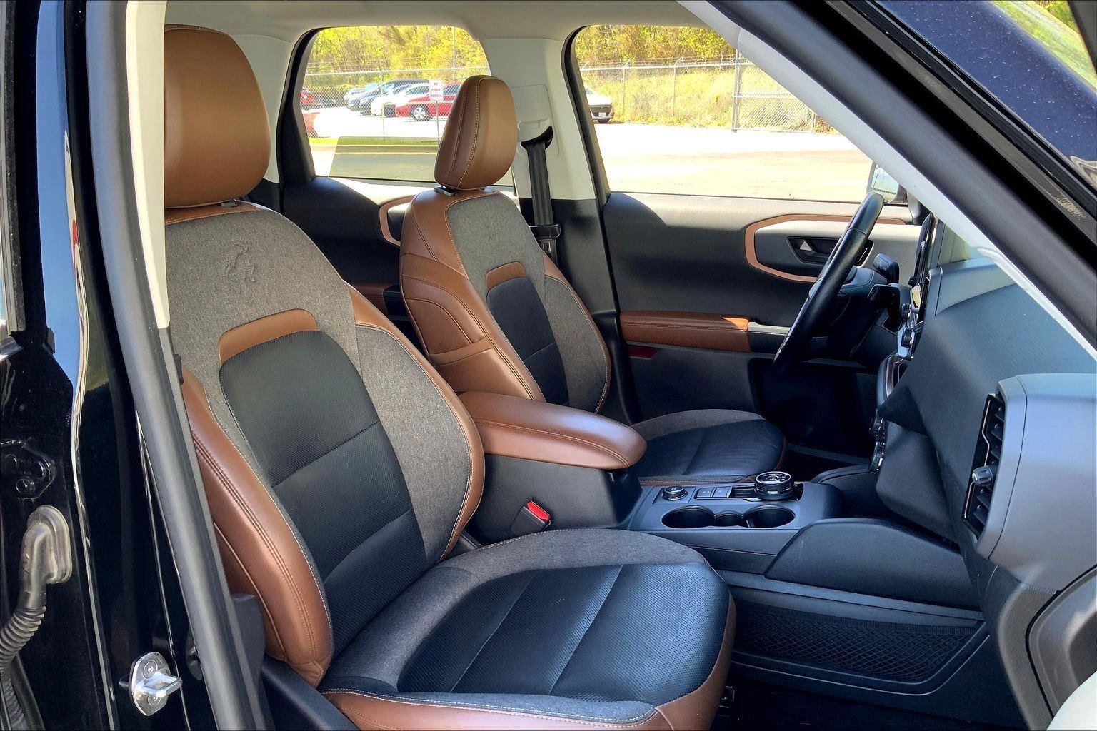 Used 2022 Ford Bronco Sport Outer Banks w/ Tech Package image 7