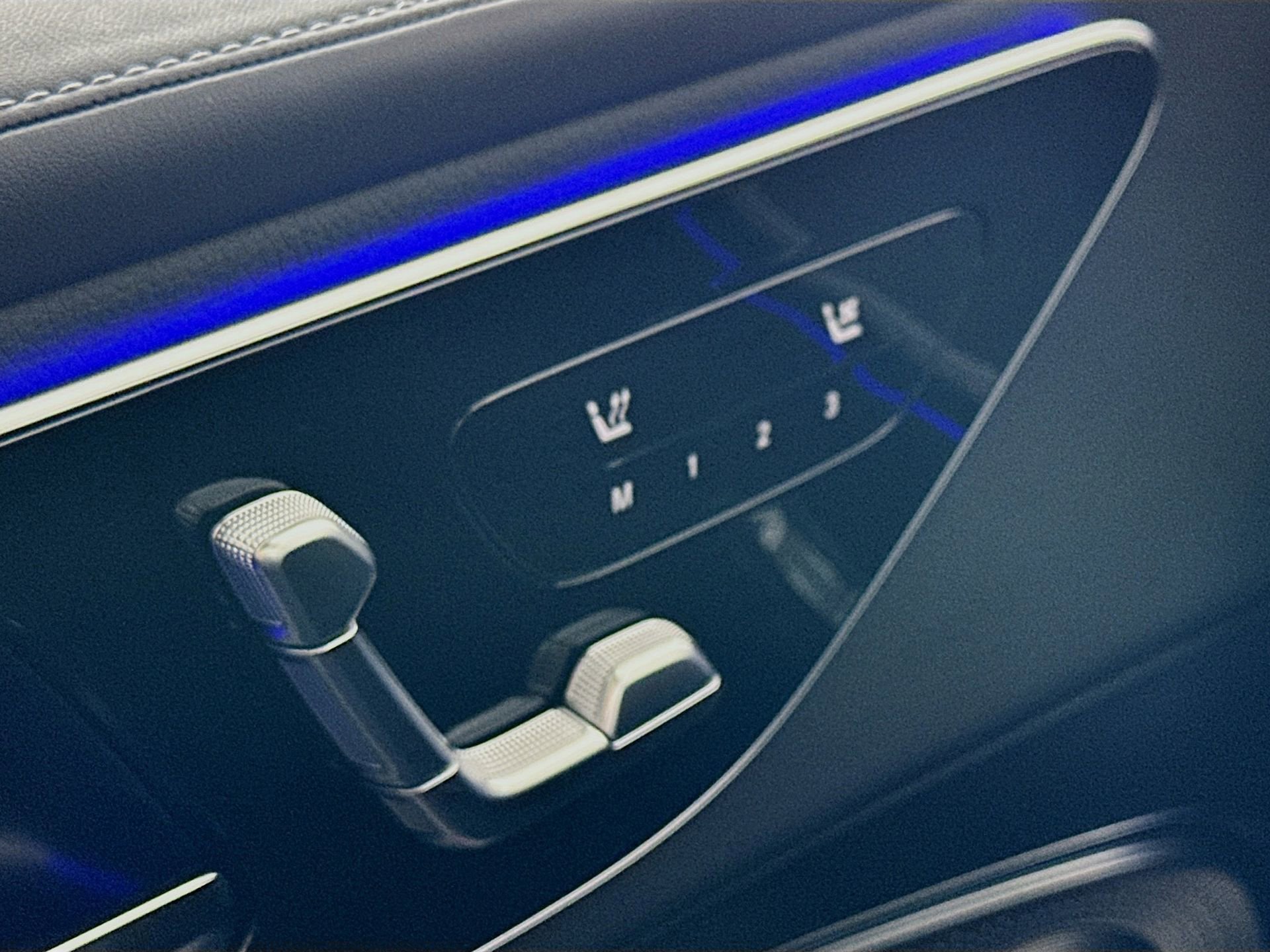 New 2026 Mercedes-Benz GLC 43 AMG 4MATIC Coupe image 22