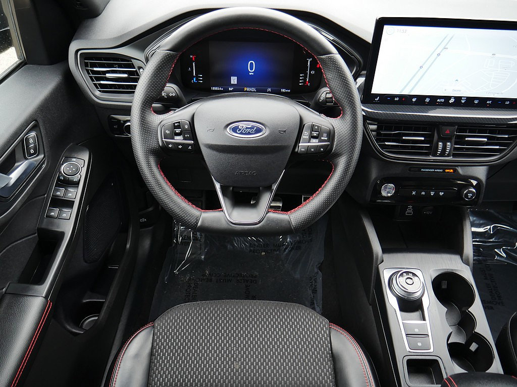 Used 2024 Ford Escape ST-Line w/ Tech Pack #1 AWD/4WD image 18