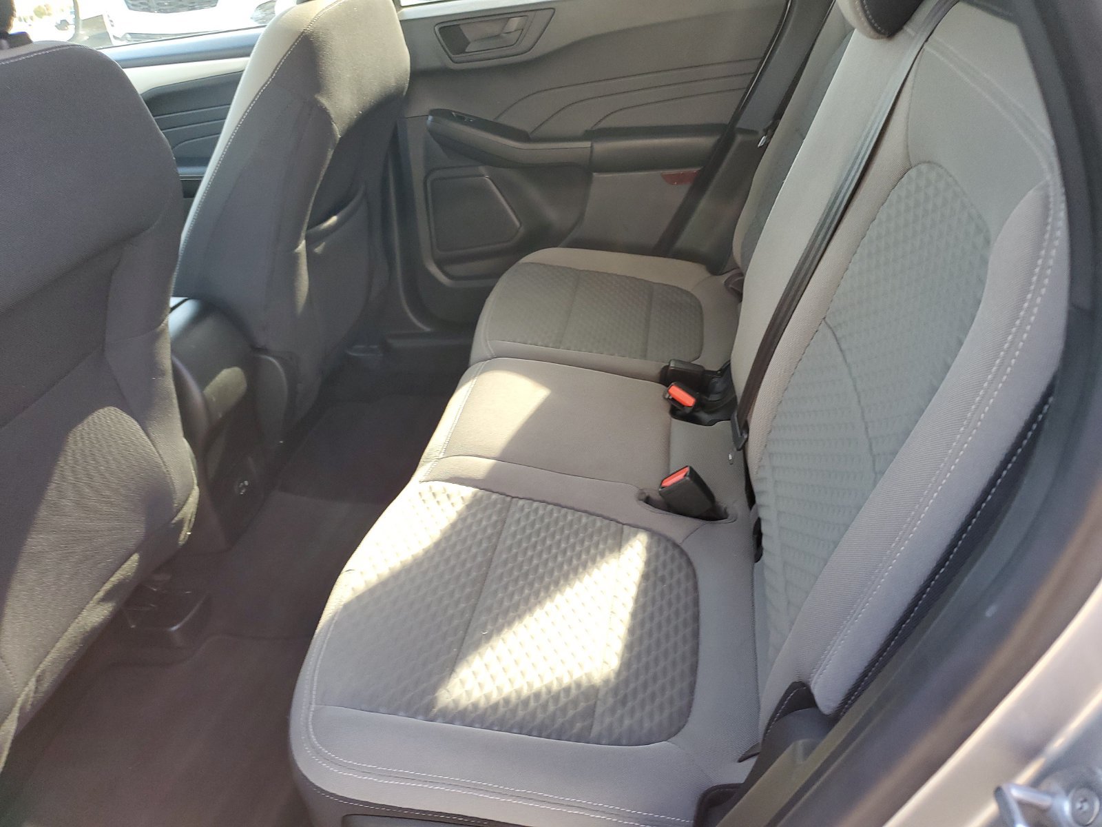 Used 2022 Ford Escape SE FWD image 12