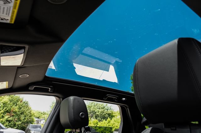 New 2026 Land Rover Discovery Sport Landmark AWD/4WD image 4