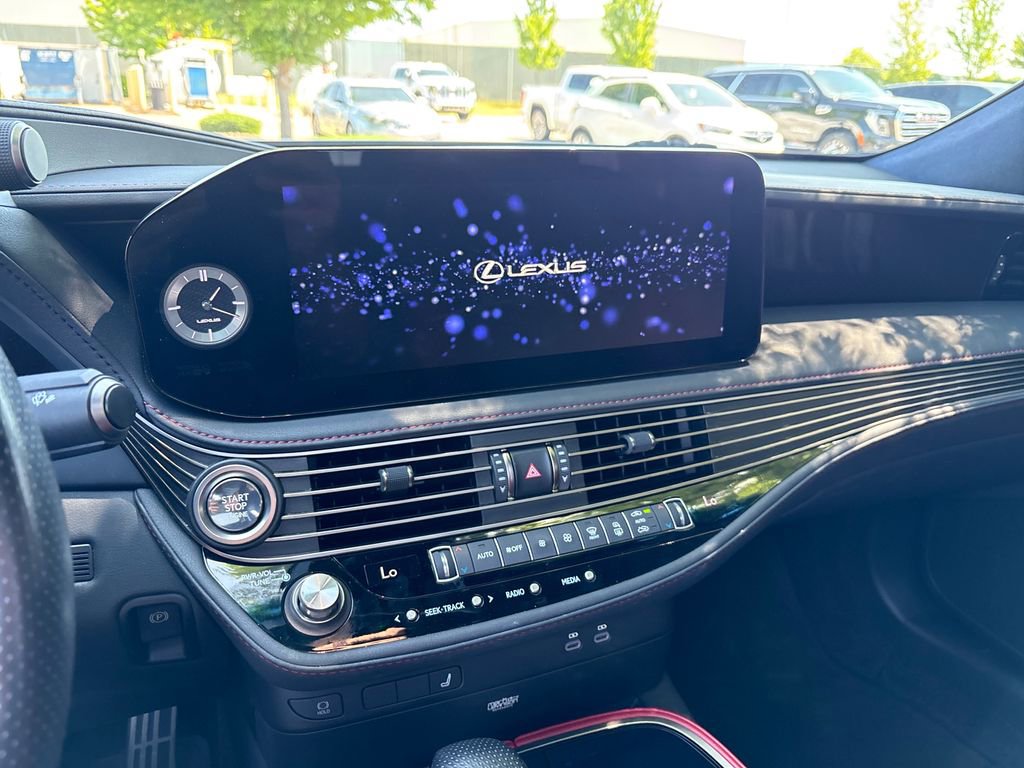 Used 2023 Lexus LS 500 F Sport w/ Cold Weather Package (CK) RWD image 23