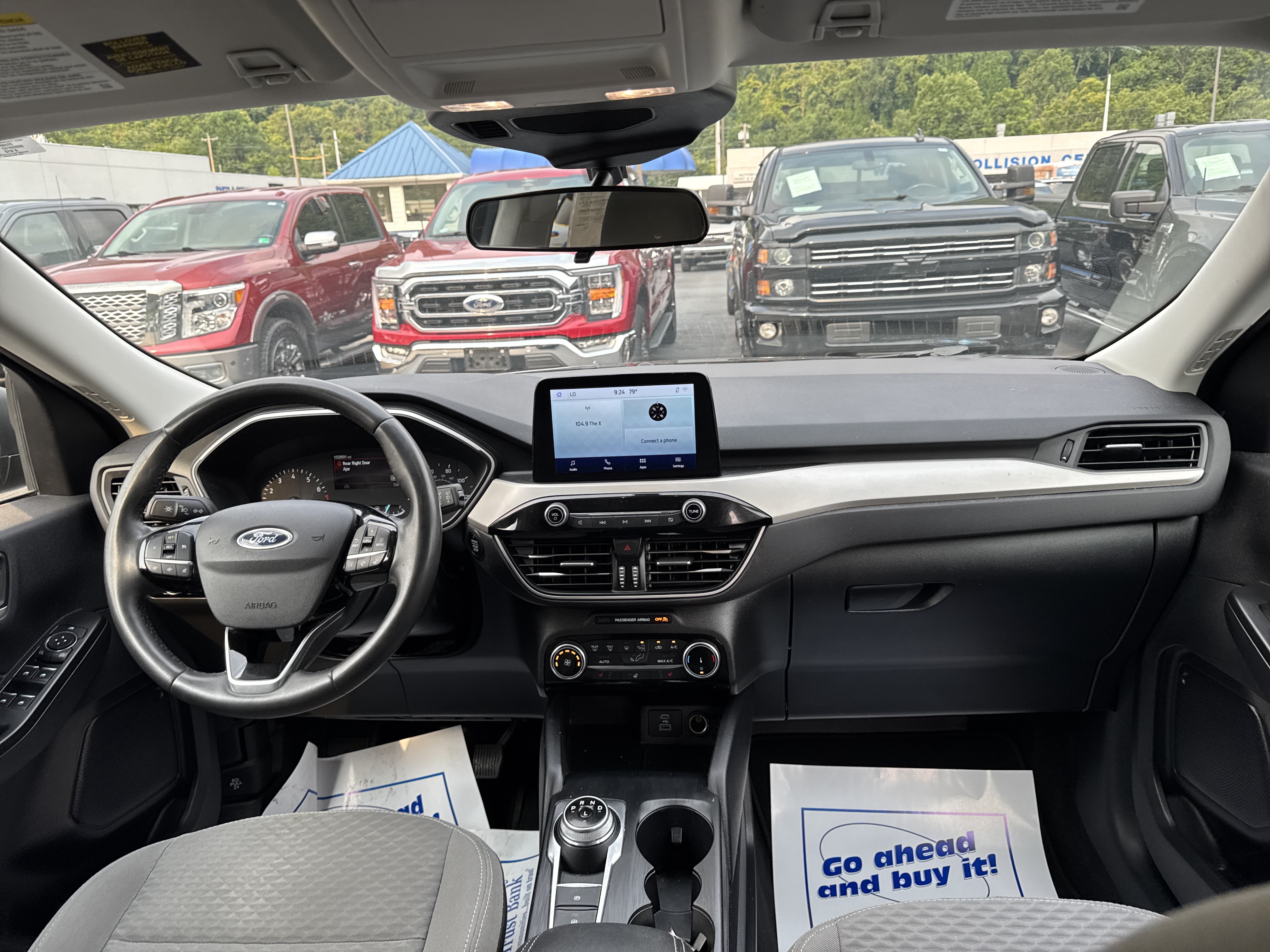 Used 2022 Ford Escape SE w/ Cold Weather Package AWD/4WD image 14