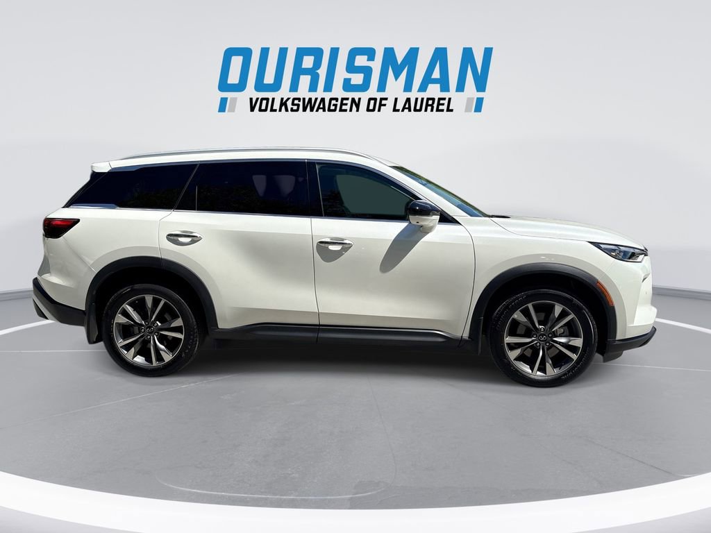 Used 2025 INFINITI QX60 Luxe AWD/4WD image 9