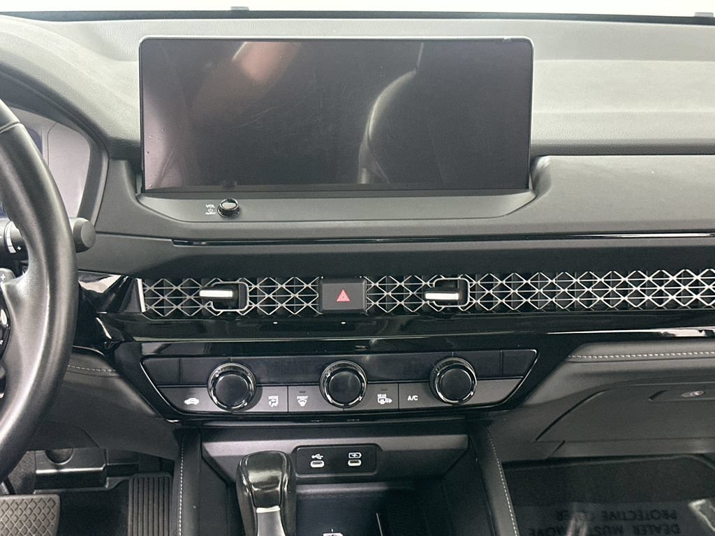 Used 2023 Honda Accord Touring image 20