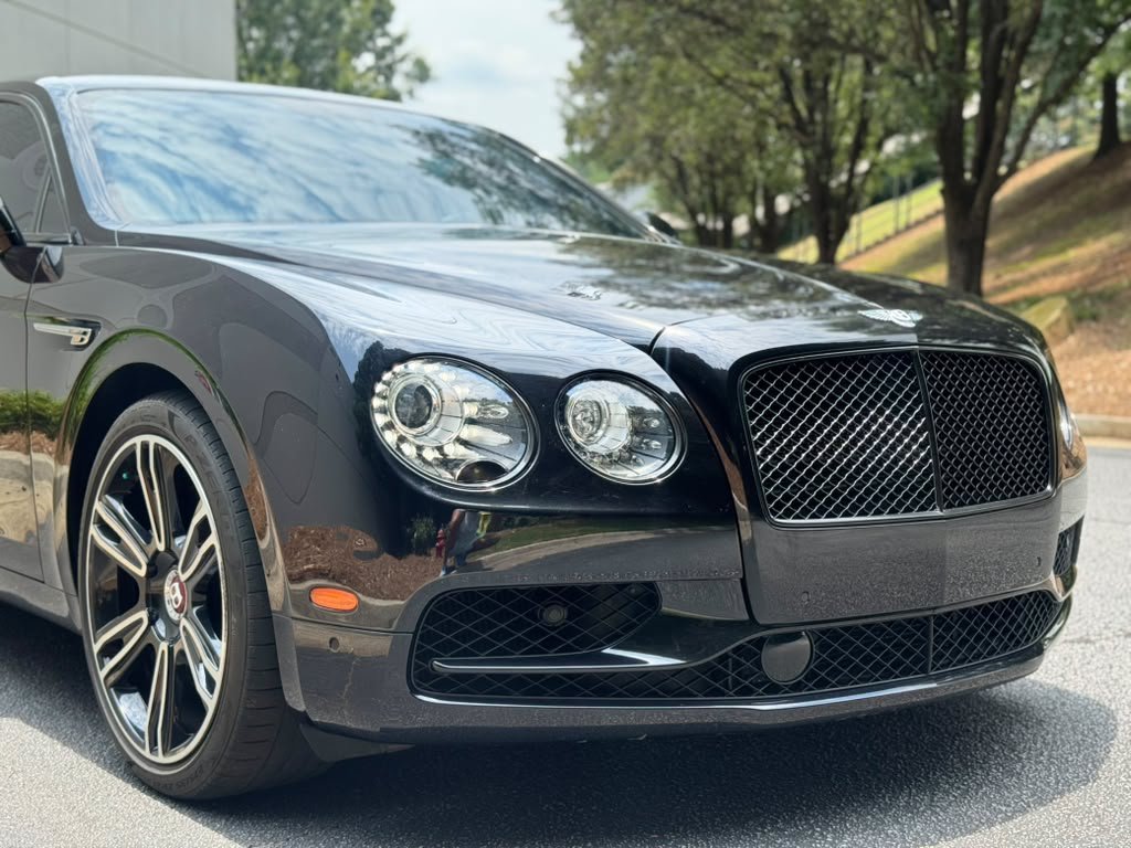 Used 2017 Bentley Flying Spur S V8 AWD/4WD image 12