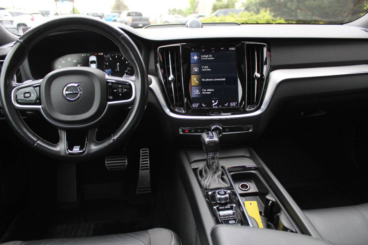 Used 2021 Ford Explorer Limited AWD/4WD image 9