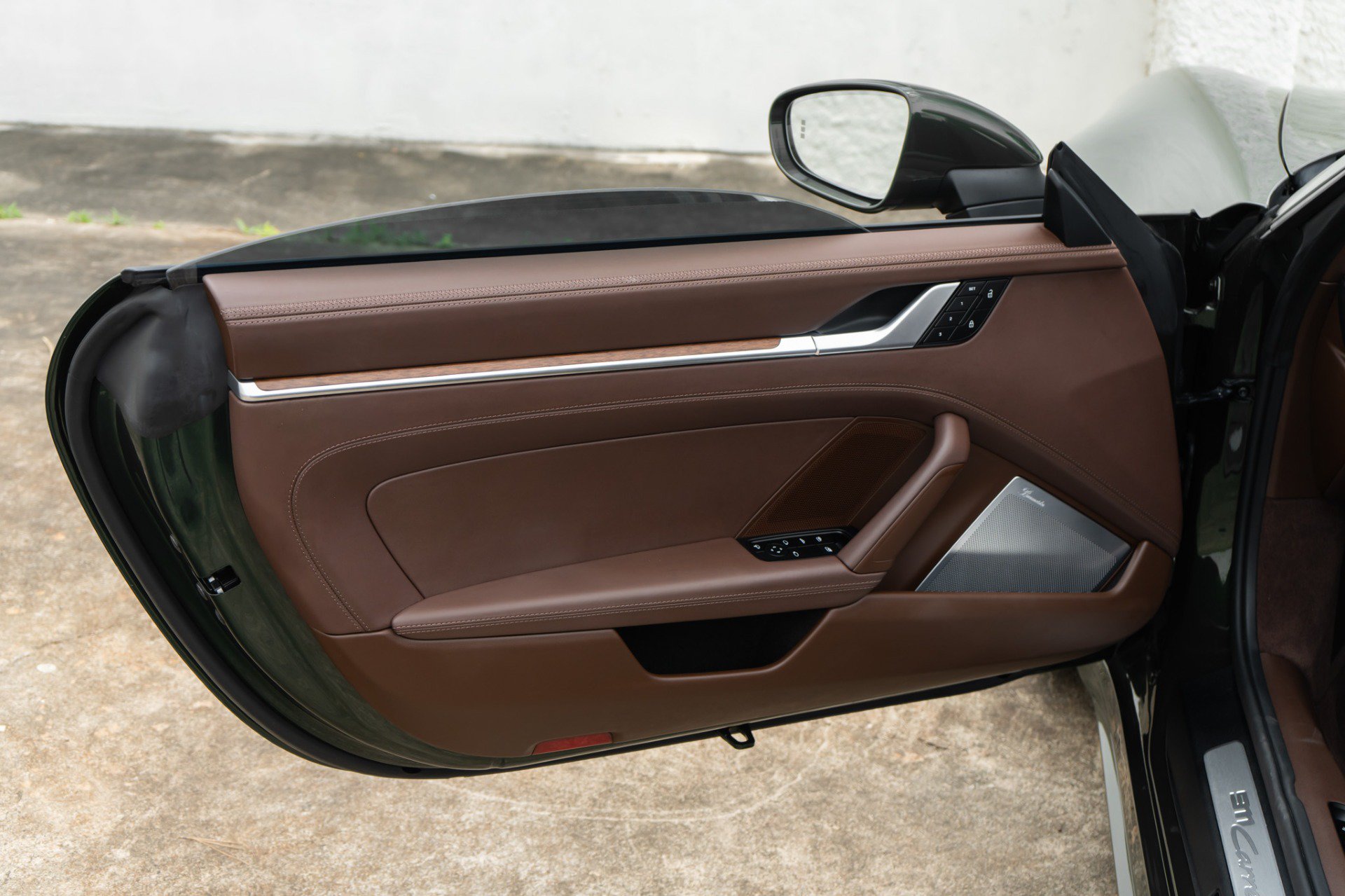 Used 2026 Porsche 911 Carrera S RWD image 32