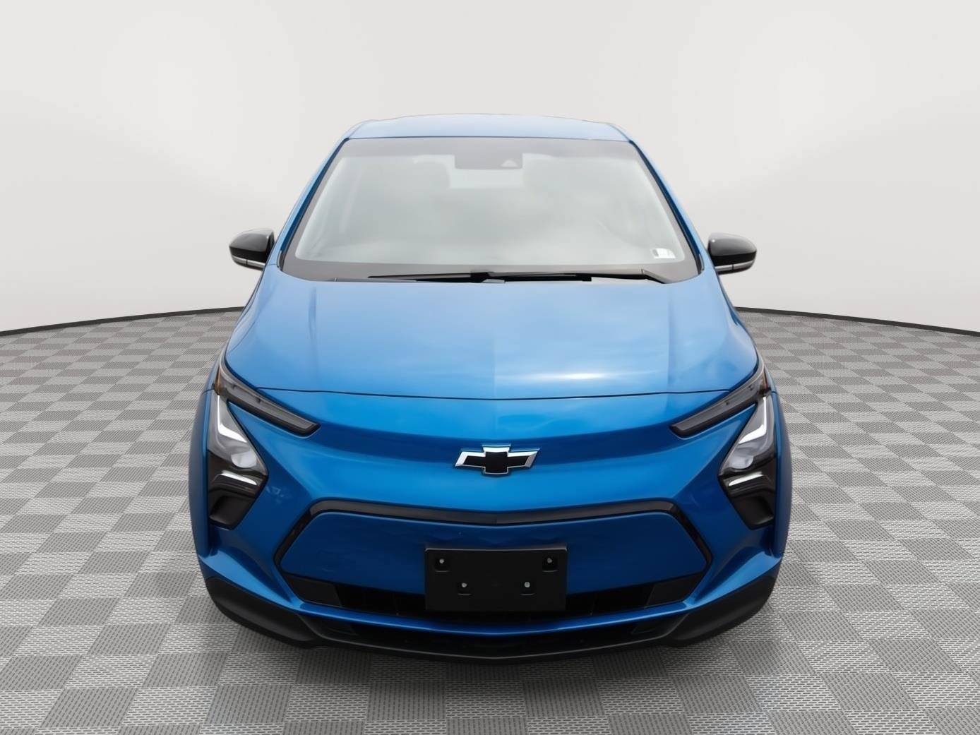 Used 2023 Chevrolet Bolt LT FWD video 2