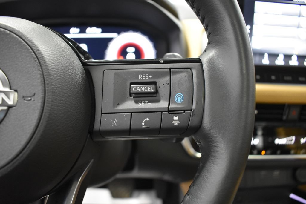 Certified 2023 Nissan Rogue Platinum AWD/4WD image 29