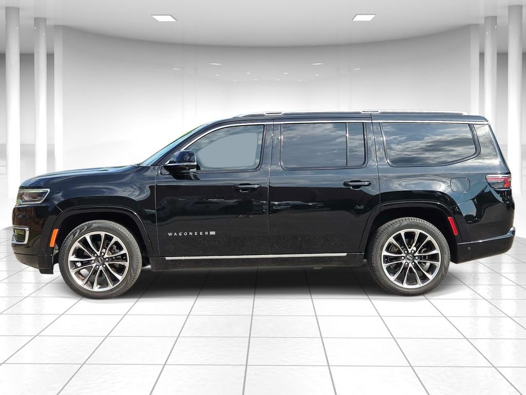Certified 2023 Jeep Wagoneer Series III w/ Premium Group I AWD/4WD image 6