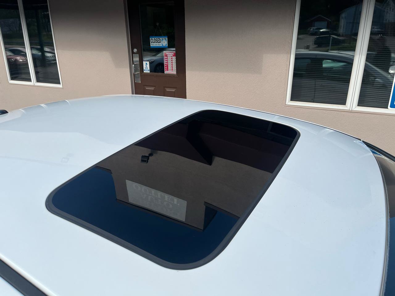 Used 2013 Chrysler 200 Touring w/ S Exterior Appearance Pkg FWD image 12