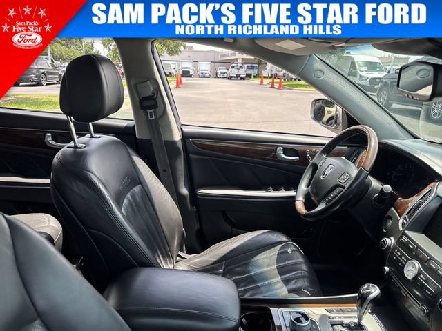 Used 2012 Hyundai Equus Signature RWD image 18