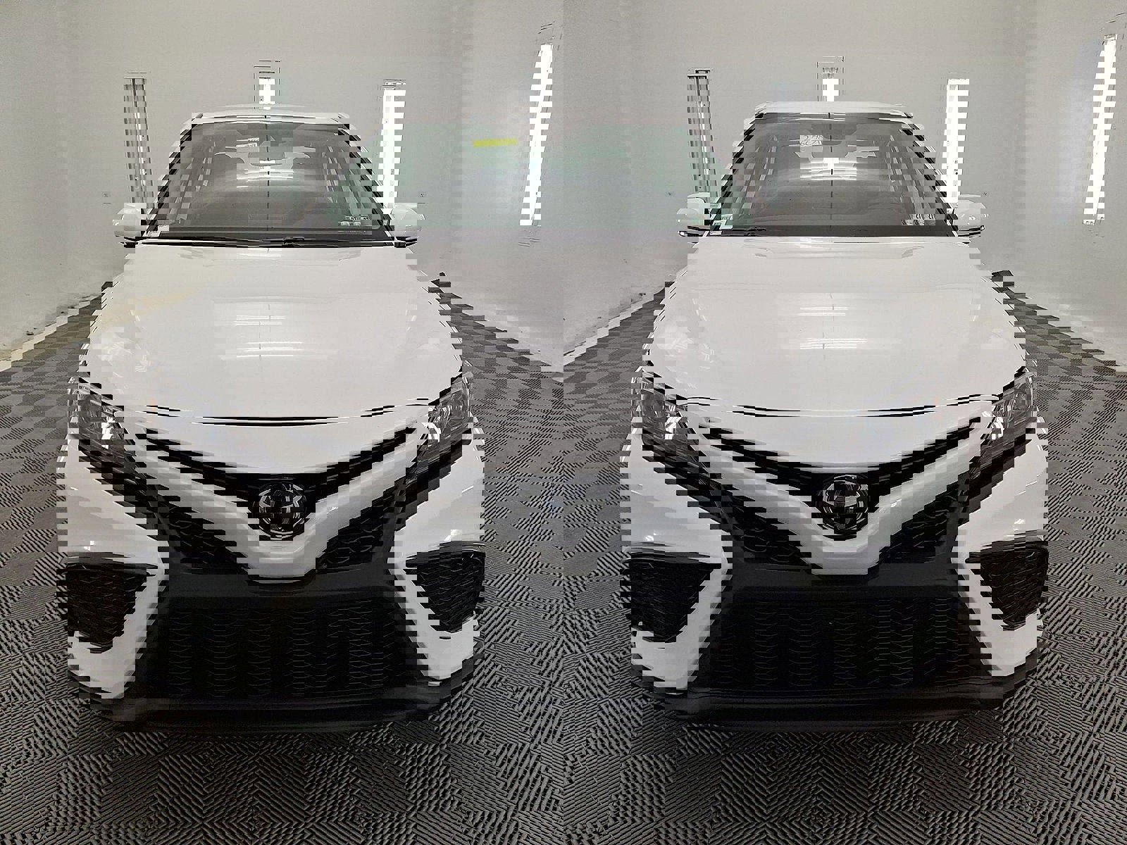 Certified 2024 Toyota Camry SE w/ Cold Weather Package image 29