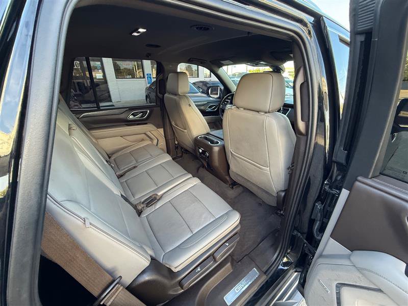 Used 2021 GMC Yukon SLT AWD/4WD image 24